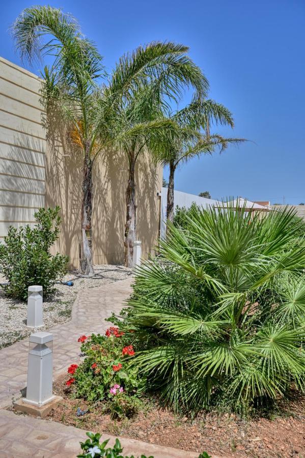 Ta Benna Villa Għajnsielem Exterior foto